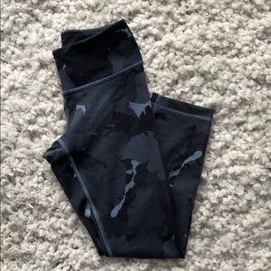 Lululemon Cropped Leggings